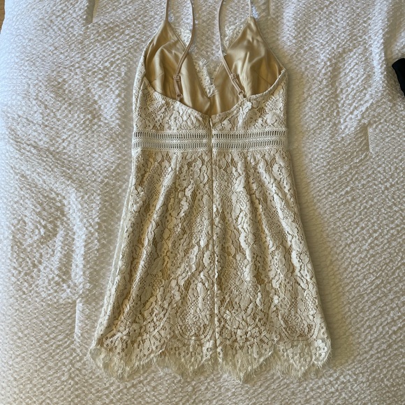 ⭐️SOLD⭐️ Remi Lace Mini Dress in White Superdown - Picture 3 of 4